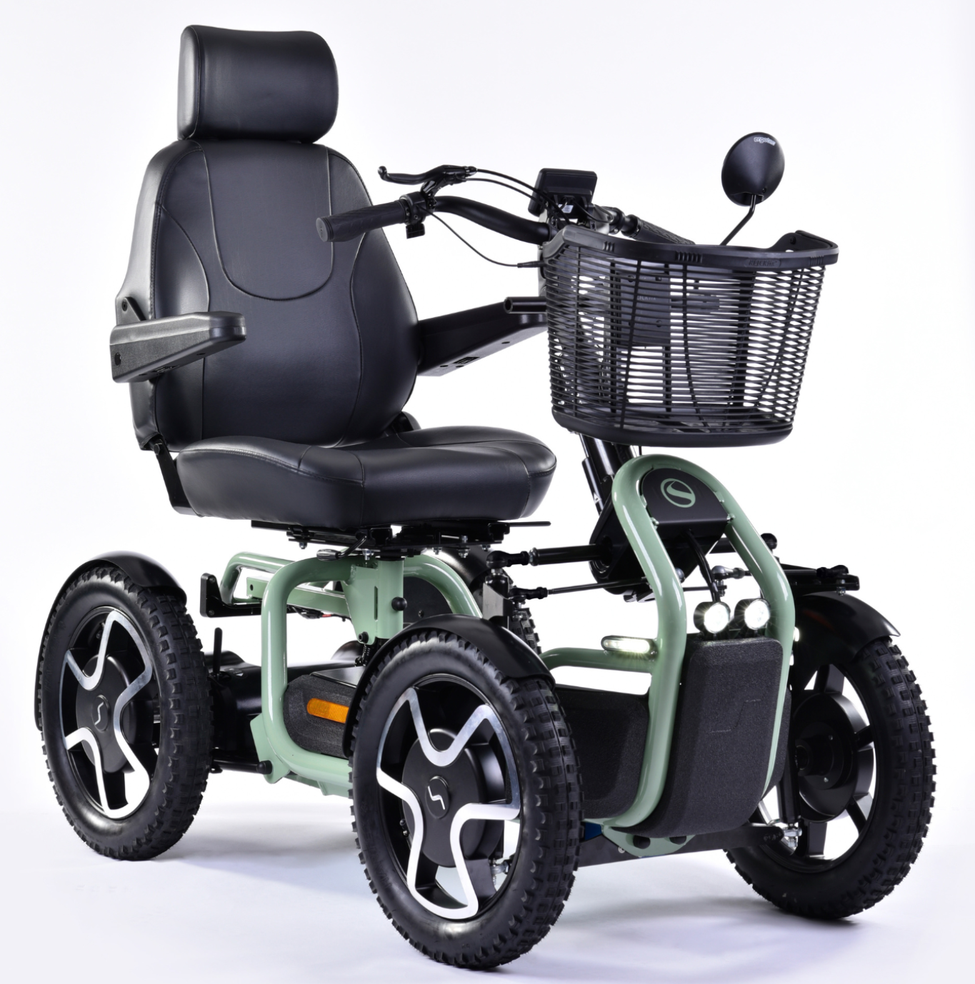 Sterling S800 by Scoozy